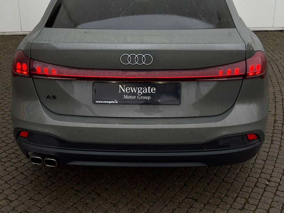 2025 Audi A5 40 TDI 204HP SE S-T €51,888