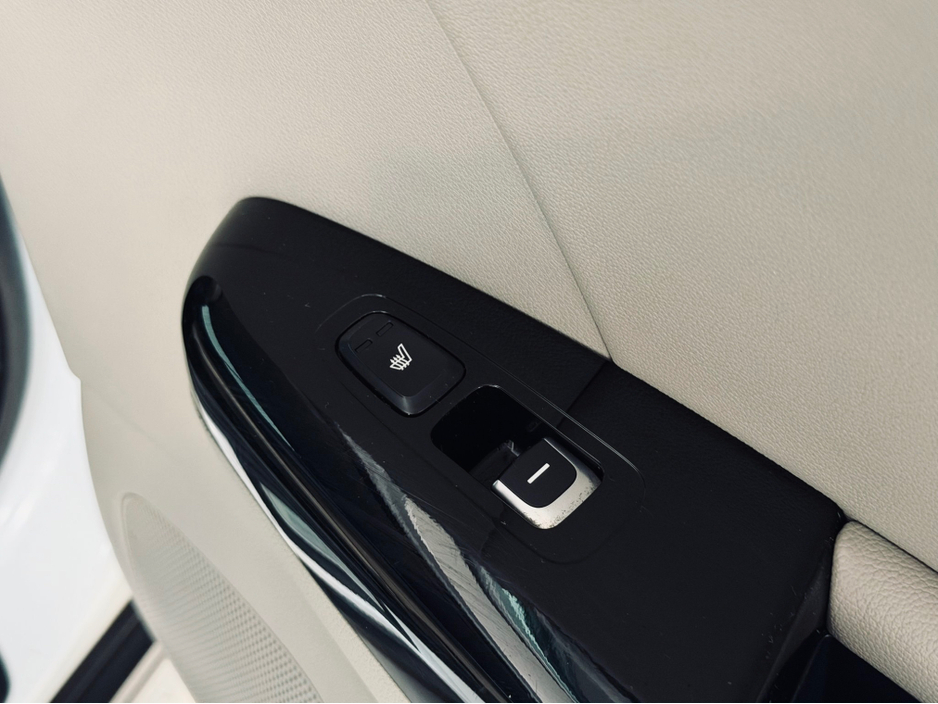 2018 Kia Sportage - image 18