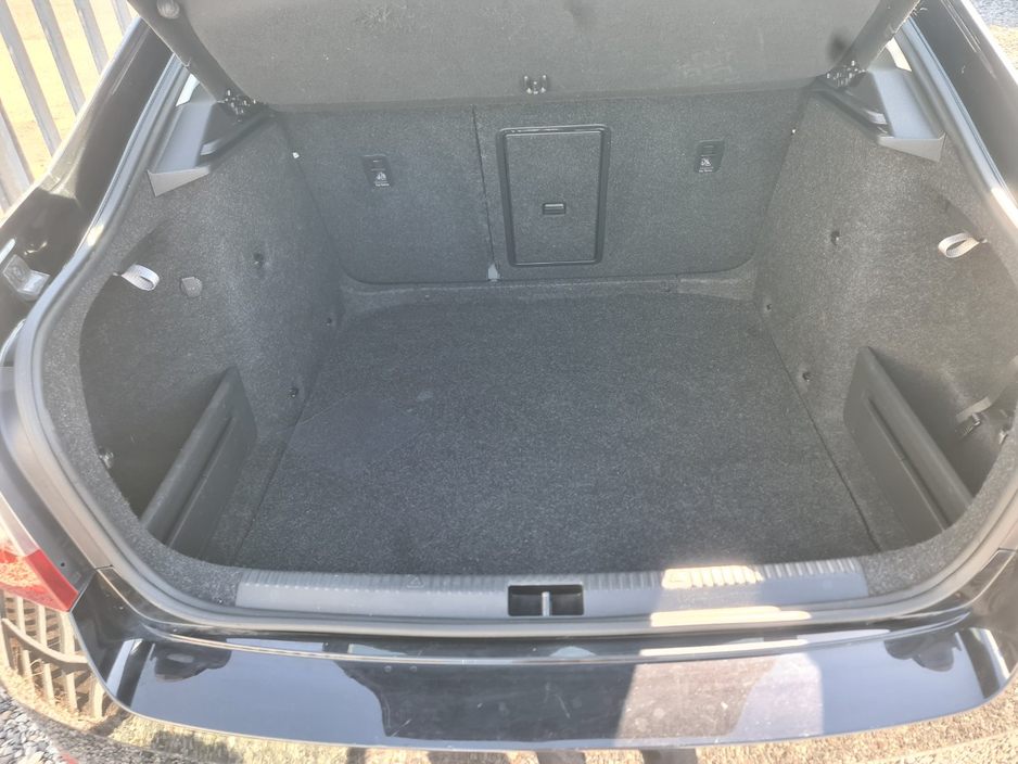 2019 Skoda Octavia - image 16