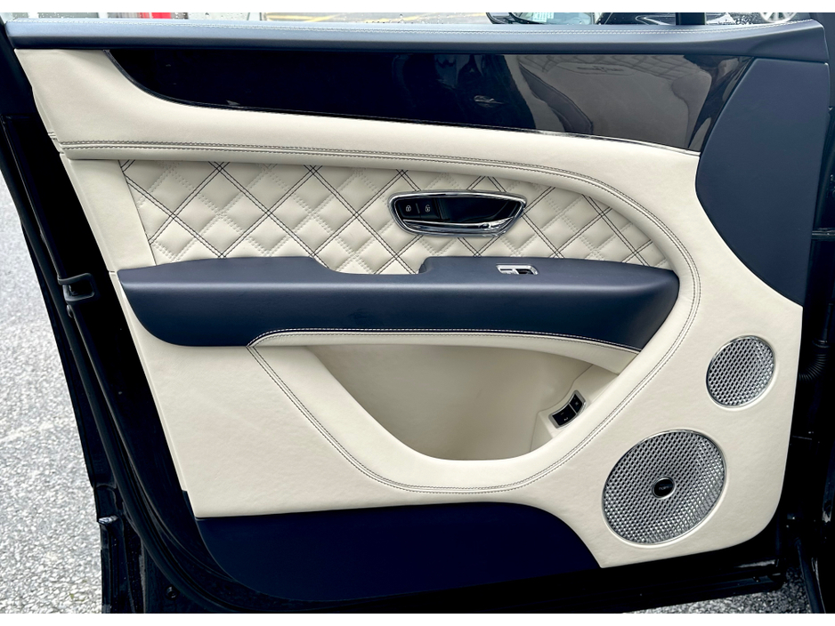 2022 Bentley Bentayga FIRST EDITION