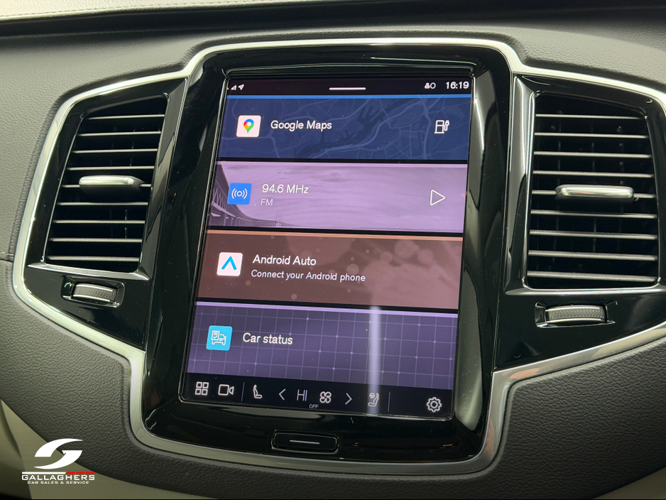 2023 Volvo XC90 - image 44