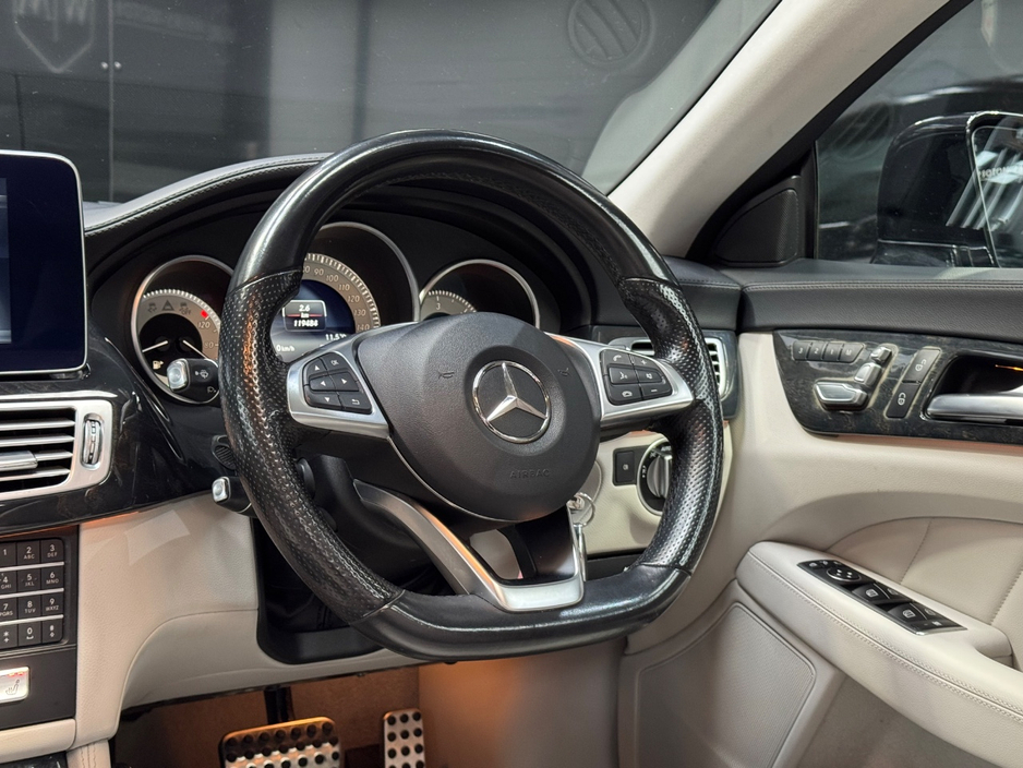 2017 Mercedes-Benz CLS Class - image 14