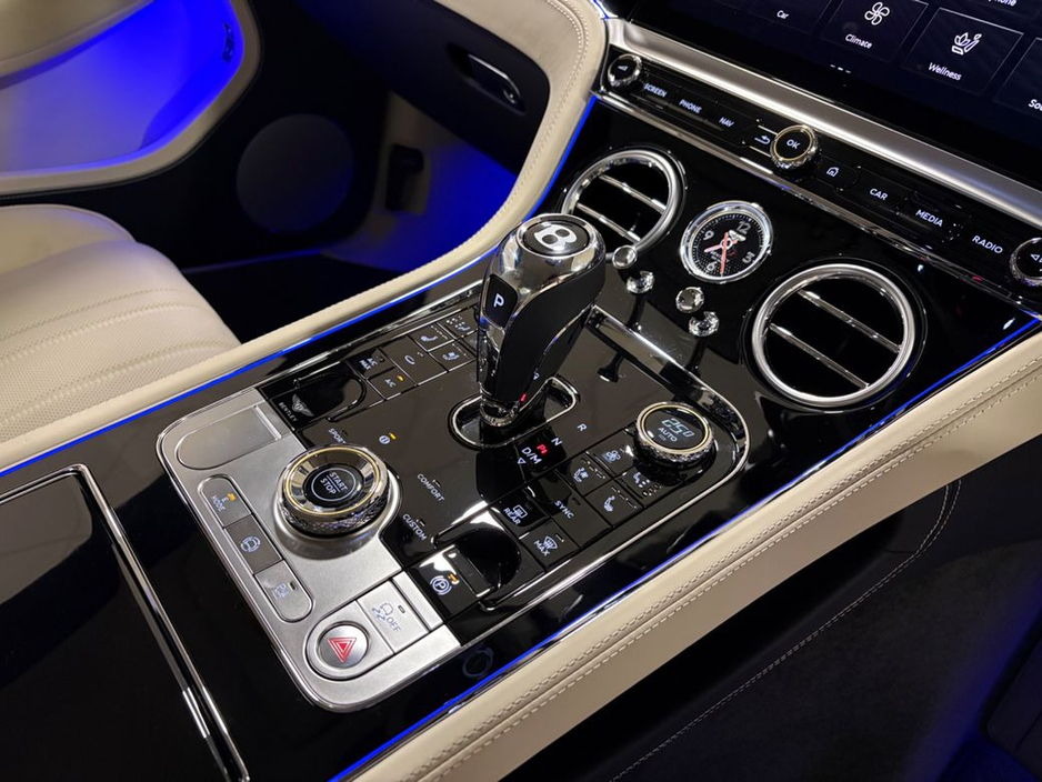 2026 Bentley Continental - image 33