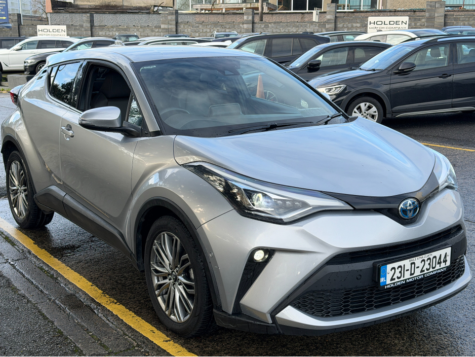 2023 Toyota C-HR KEYLESS ENTRY..FOLDING MIRRORS €22,950