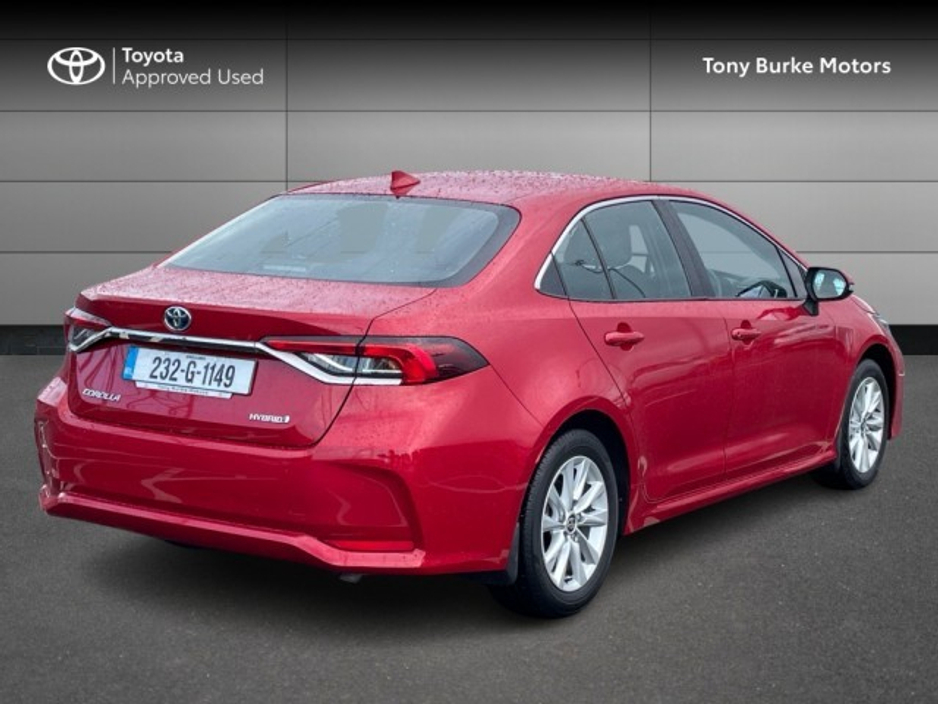 2023 Toyota Corolla Saloon - Luna Edition - 1.8 Hybrid - Automatic - Tax EUR 180 - 1 Owner From New // Remote Central Locking // Front Electric Windows // Rear Electric Windows // Electric Mirrors // Finger Tip Stereo Co €25,899