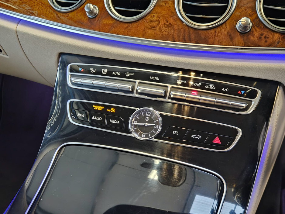 2016 Mercedes-Benz E Class E 200 D AVANTGARDE A/T