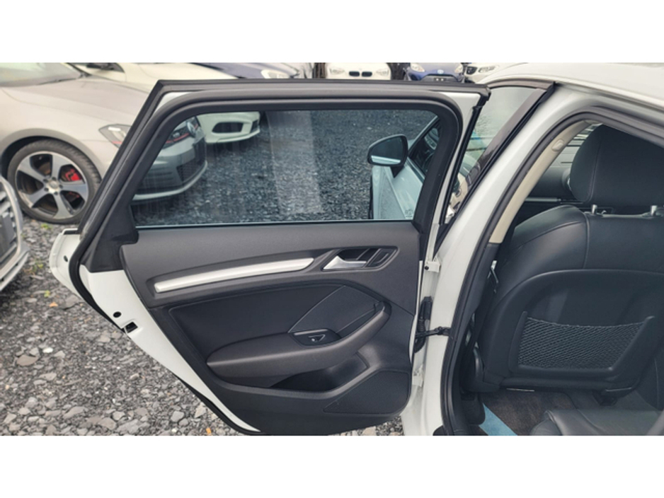 2014 Audi A3 - image 8