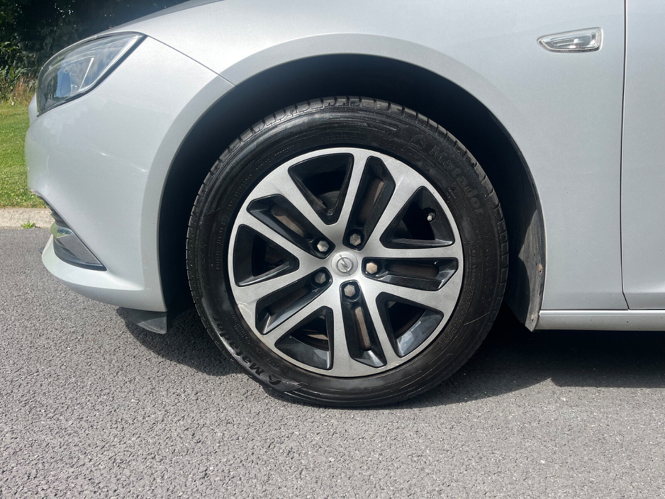 2018 Opel Insignia 1.6 (110PS) Turbo D ecoTEC SC €8,950