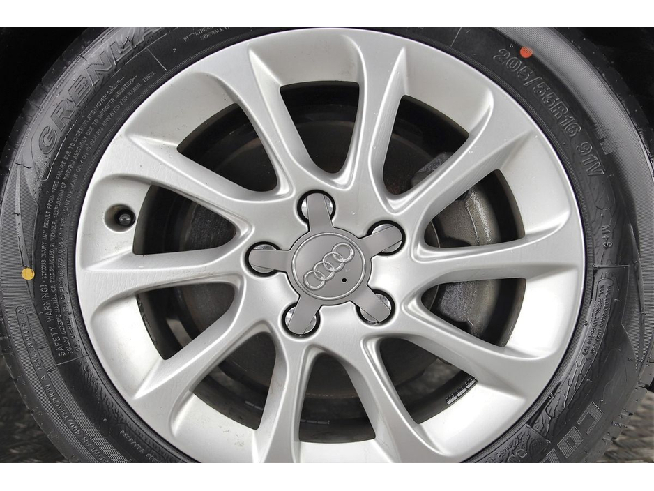 2016 Audi A3 1.4 TFSI S-TRONIC SPORTBACK *REVERSE CAM*PARK SENSORS* €15,890