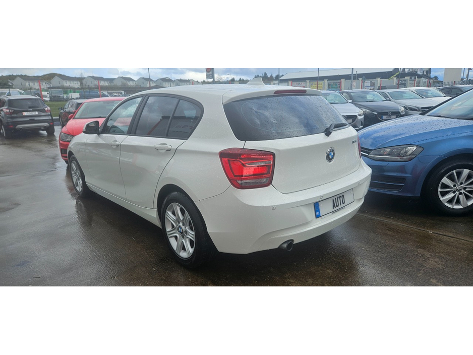 2015 BMW 1 Series - image 15