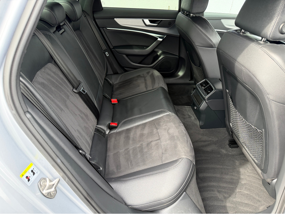 2022 Audi A6 - image 13