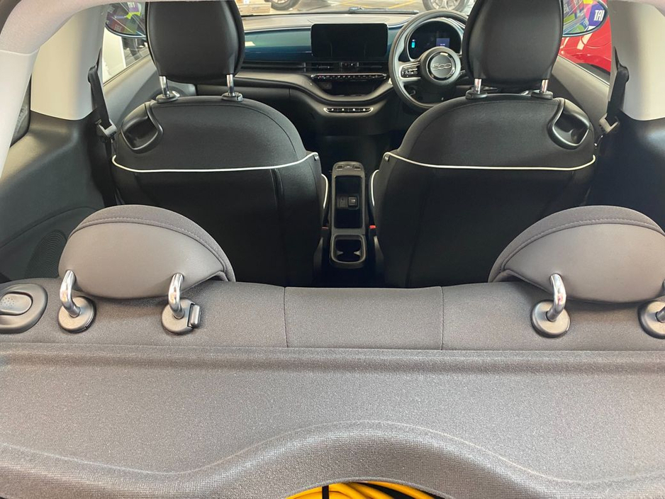 2025 Fiat 500e Fully Electric, e500 Icon, 42KWH 320Kms Range , €19,950