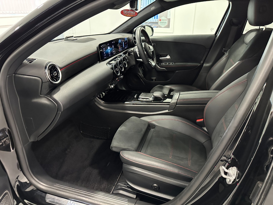 2020 Mercedes-Benz A Class - image 35