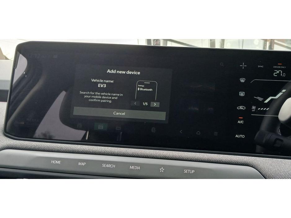 2025 Kia EV3 - image 22