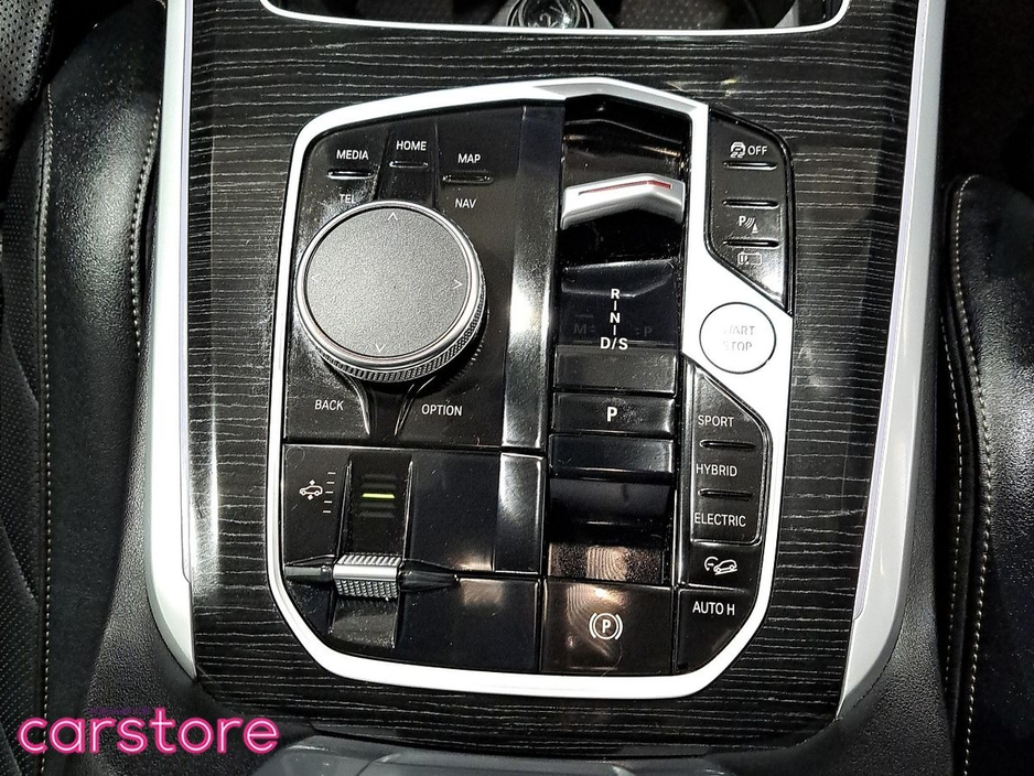 2023 BMW X5 xDrive50e M Sport €81,880