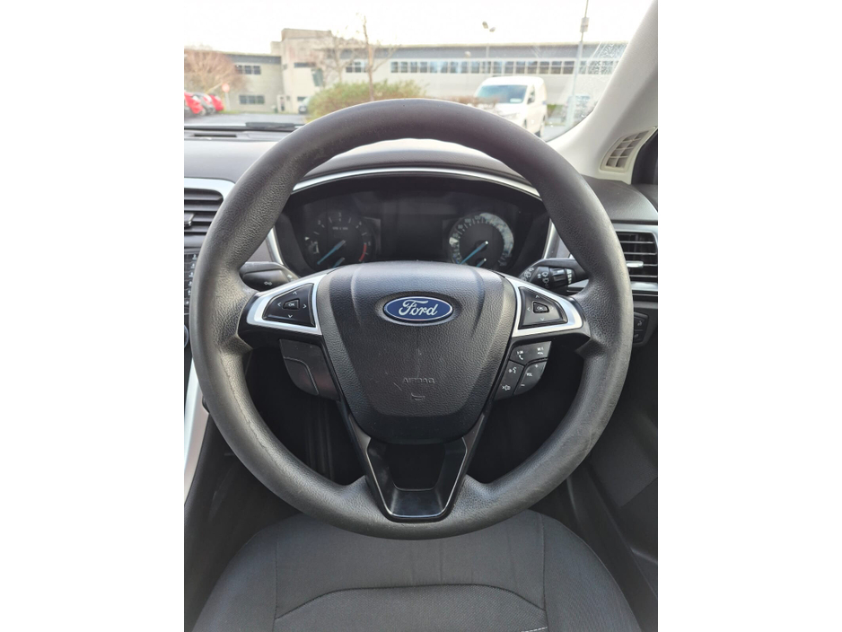 2015 Ford Mondeo 1.6TDCi 115PS Style €6,999