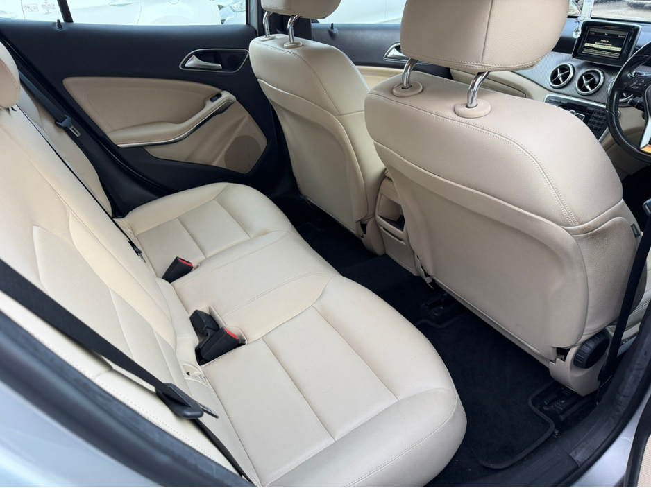 2015 Mercedes-Benz GLA Class - image 16