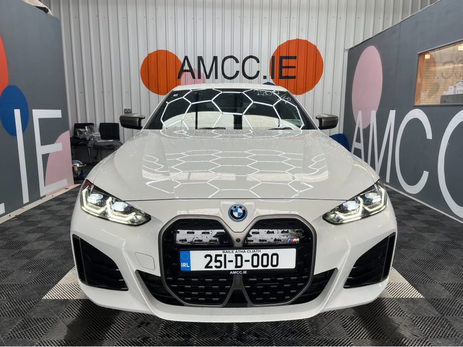 2025 BMW i4 €58950 2025 BMW I4 M50 ONLY 9K KMS / CRUISE CONTROL / 360° PARKING CAMERA / ELECTRIC MEMORY & HEATED SEATS / HEATED STEERING WHEEL / APPLE CARPLAY / AMBIENT LIGHTS €58,950