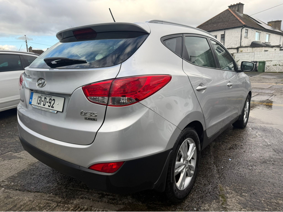 2013 Hyundai ix35 - image 5