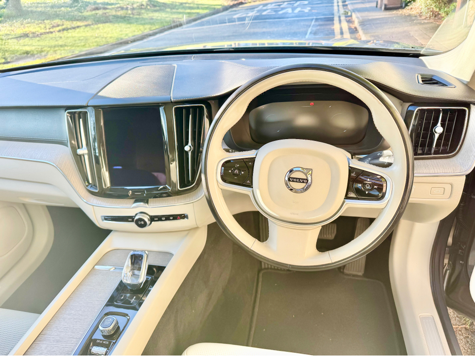 2021 Volvo XC60 B4 INSCRTPTION 5DR AUTO €33,900