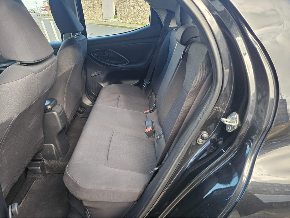 2022 Toyota Yaris ** DEPOSIT TAKEN ** HYBRID LUNA AUTO 4DR €16,950