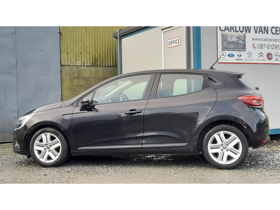 2022 Renault Clio Dynamique TCe 90 €14,450