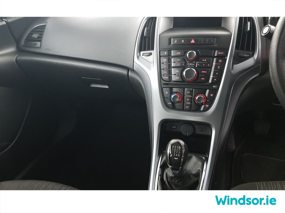 2016 Opel Astra 1.6CDTi 110PS S/S €10,995