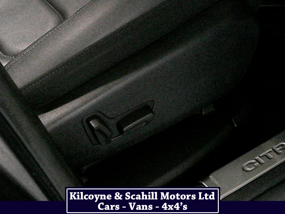 2023 Citroen C5 Aircross C-SERIES BLUEHDI 1 €32,500