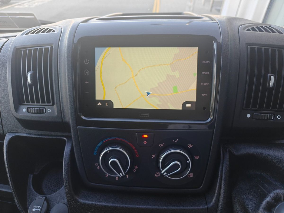 2023 Citroen Relay - image 6