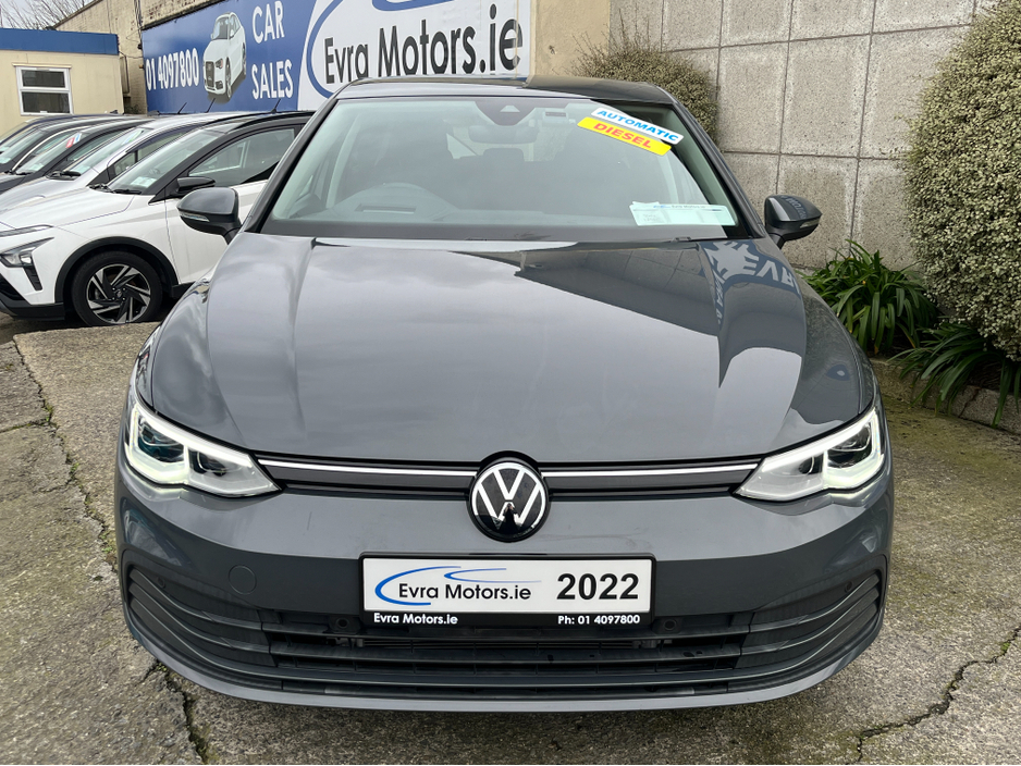 2022 Volkswagen Golf ADAVANCE AUTOMATIC 2.0 DIESEL //HEATED SEATS AND STEERING WHEEL//HEAD UP DISPLAY//REVERSE CAMERA//KEYLESS ENTRY// €27,950