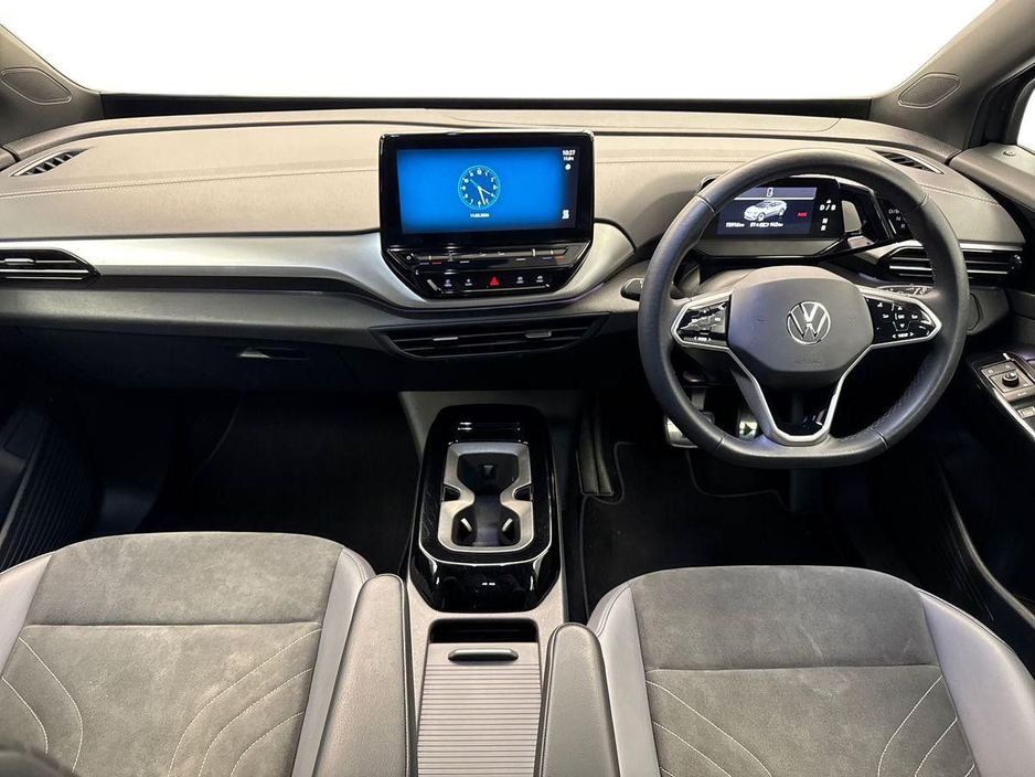 2023 Volkswagen ID.4 - image 8
