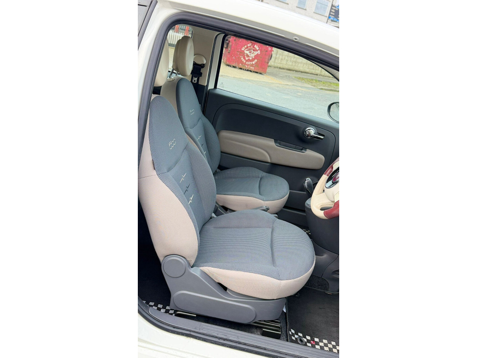 2015 Fiat 500 1.2 69hp Lounge €8,999