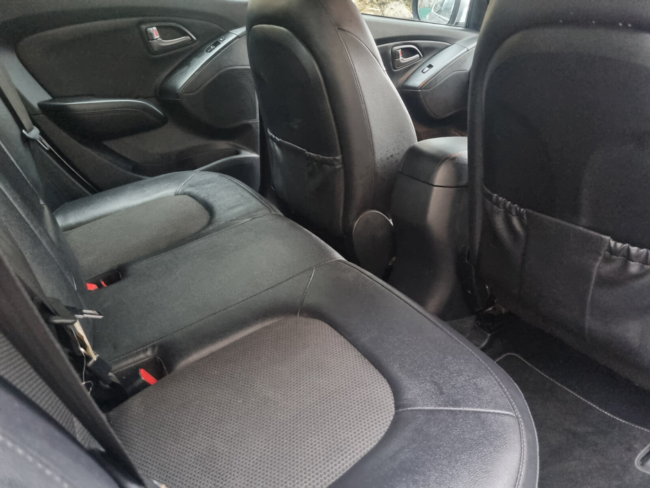 2015 Hyundai ix35 1.7 Diesel Executive 2WD 115hp €6,499
