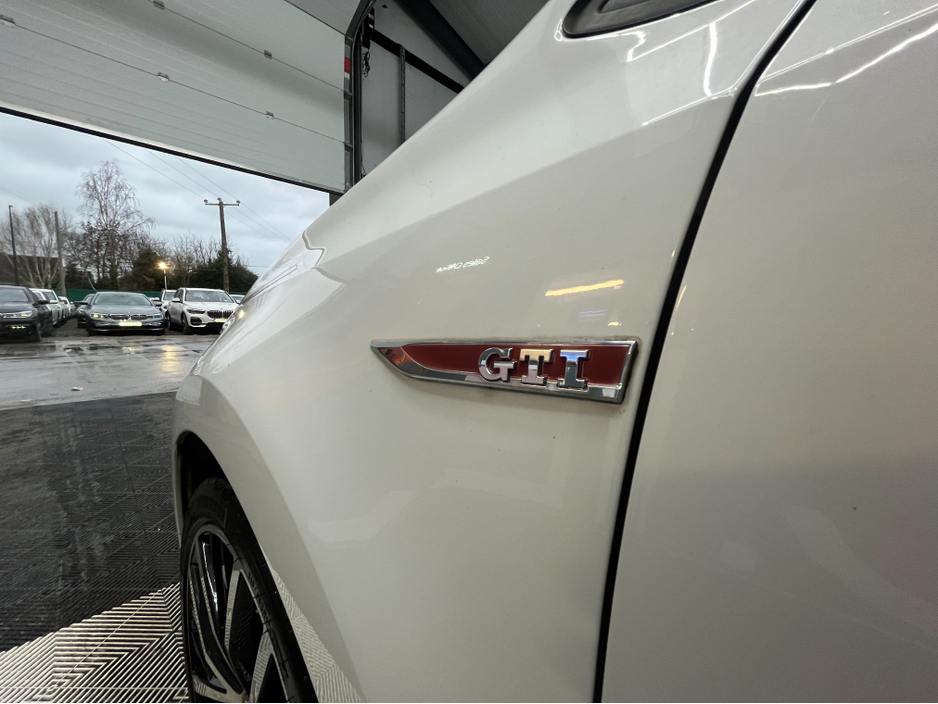 2017 Volkswagen Polo €15950! 2017 VOLKSWAGEN POLO GTI 1.8 AUTOMATIC / CRUISE CONTROL / REVERSE CAMERA / PADDE SHIFTERS AND MORE €15,950