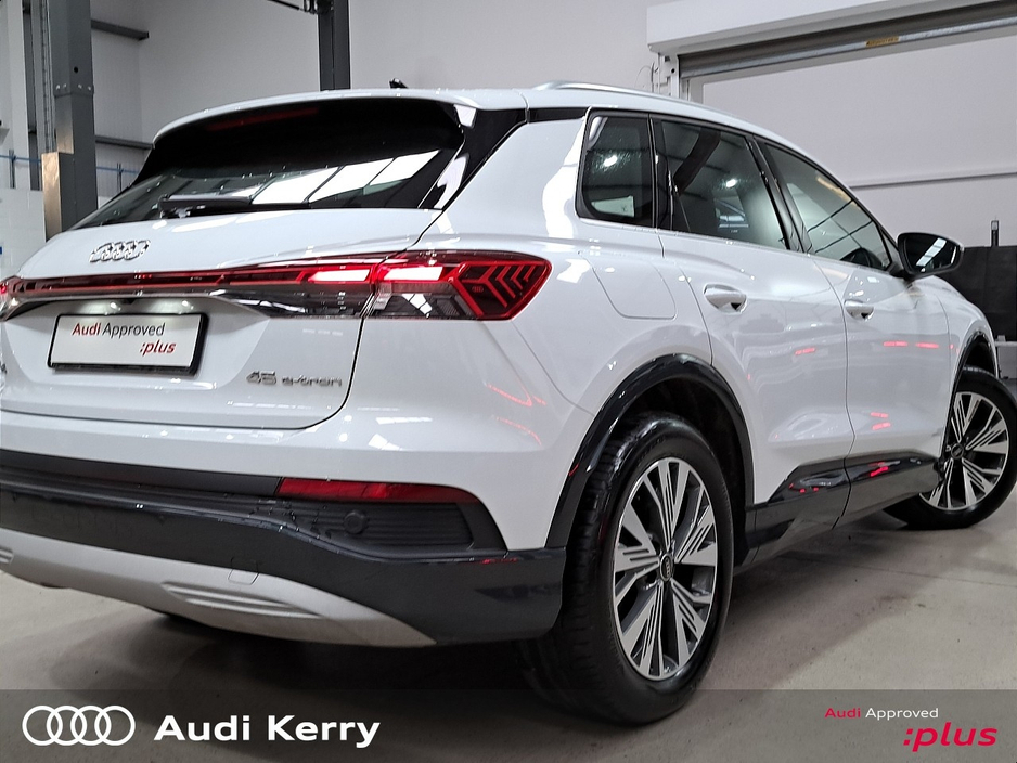 2025 Audi Q4 e-tron - image 24