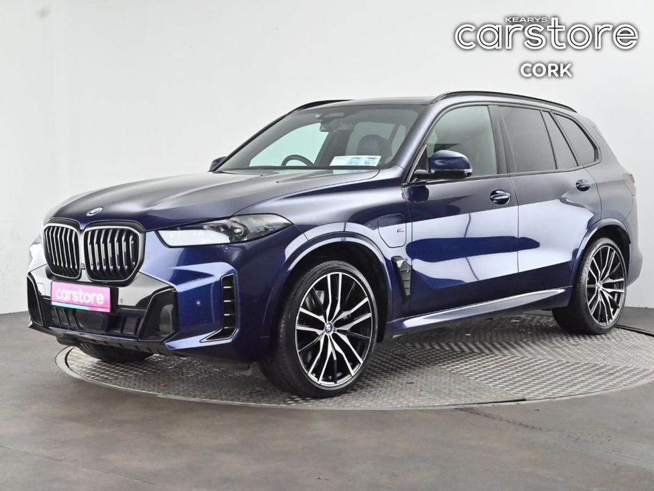 2023 BMW X5 - image 7