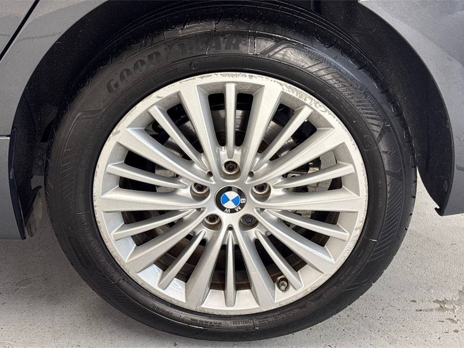 2017 BMW 2 Series - image 11