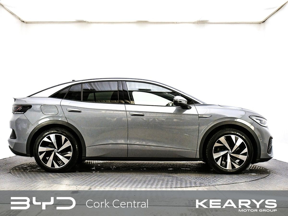 2023 Volkswagen ID.5 - image 5