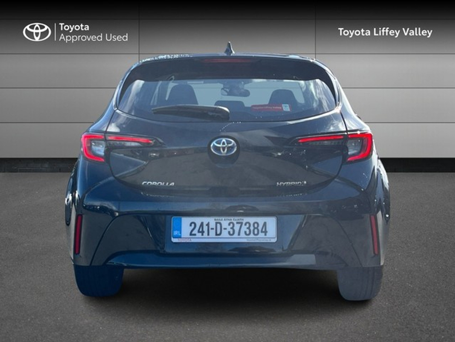 2024 Toyota Corolla - image 4