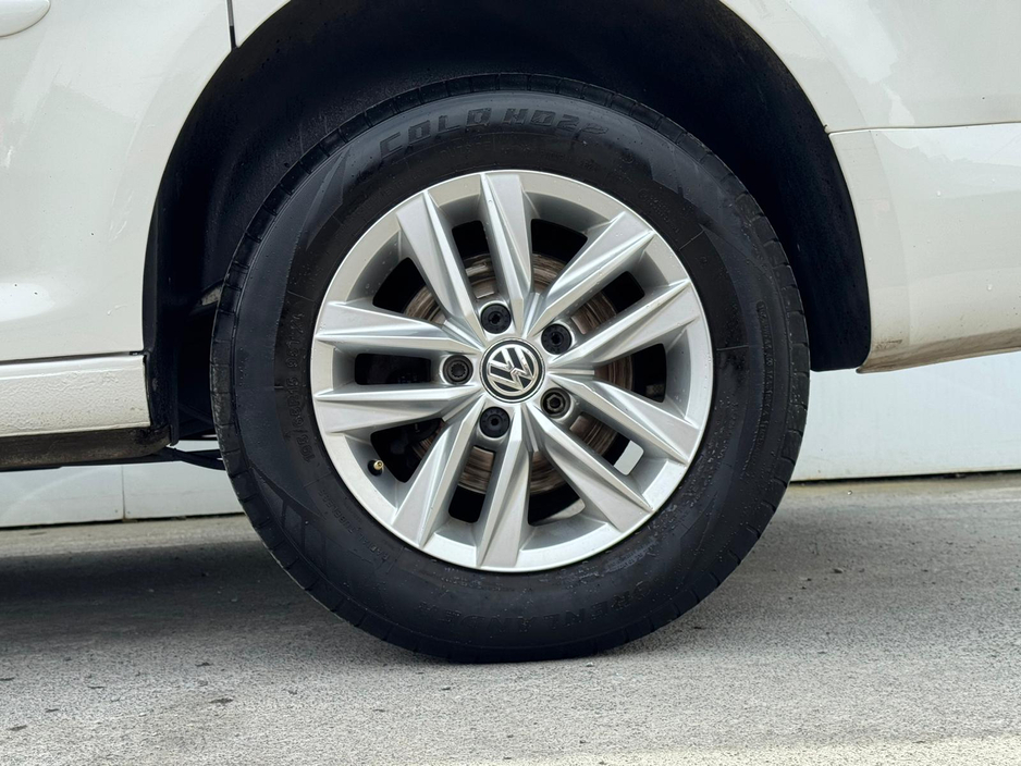 2020 Volkswagen Caddy - image 10