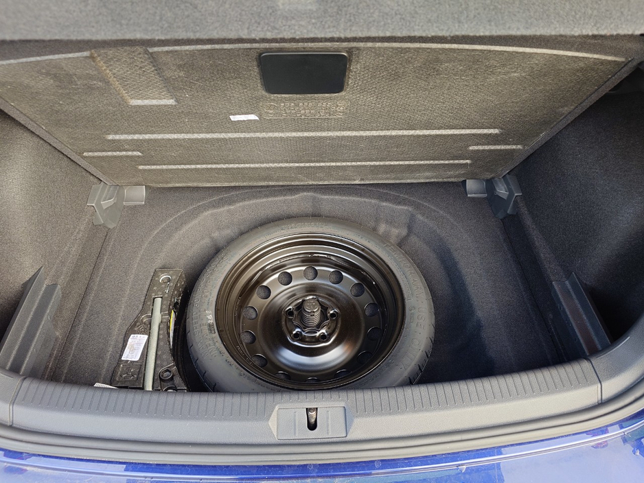 2019 Volkswagen Golf - image 16