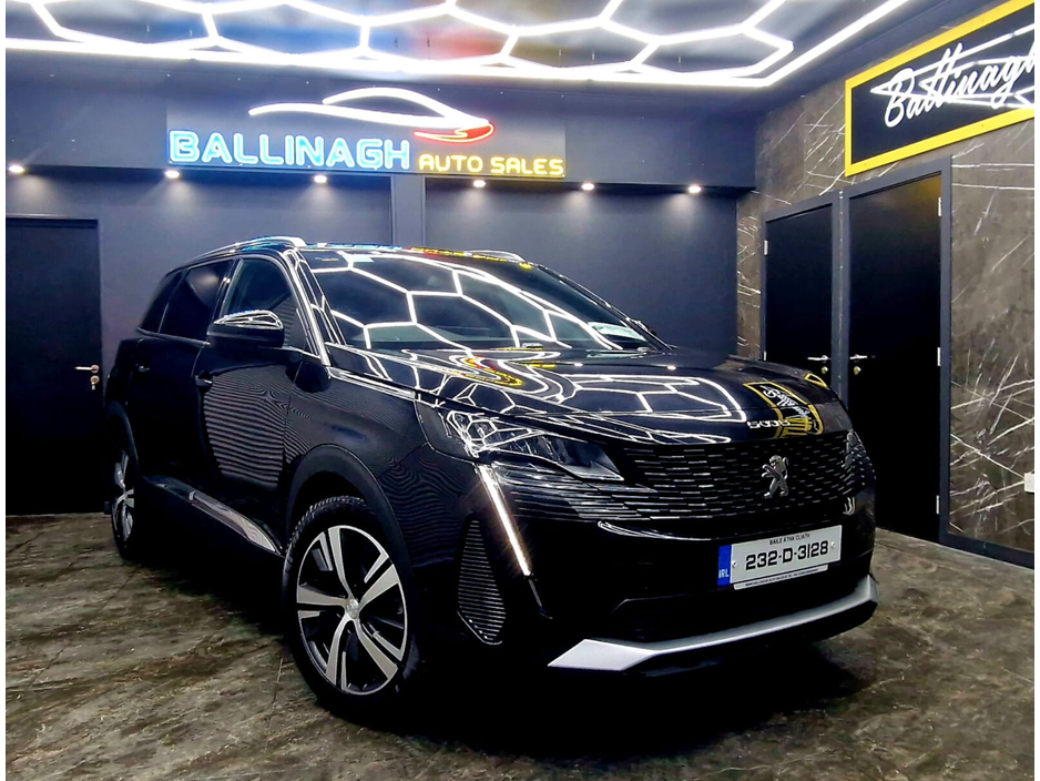 2023 Peugeot 5008 1.5 BlueHDi 130bhp Allure Auto €33,950