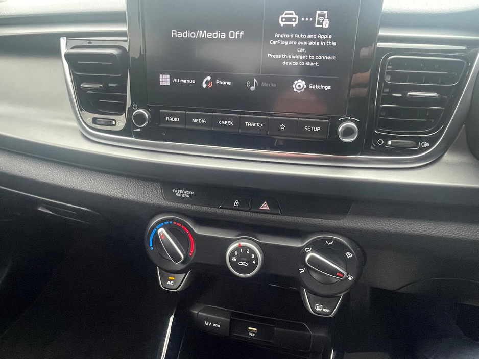 2021 Kia Rio - image 7