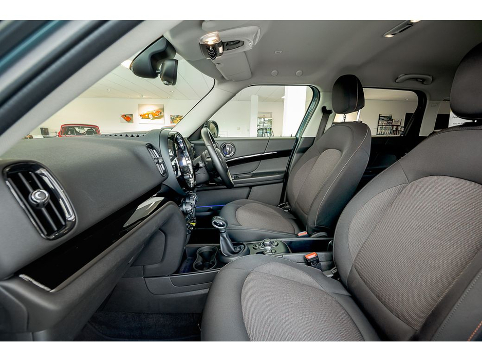 2022 MINI Countryman - image 19