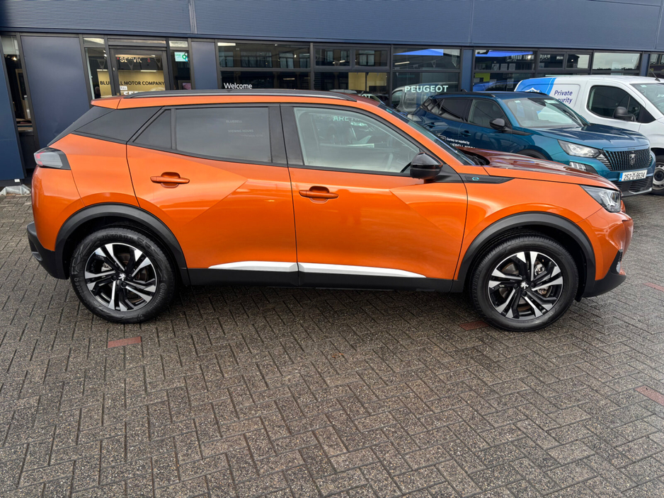 2023 Peugeot 2008 Electric 136bhp (50 kWh) Allure €20,950