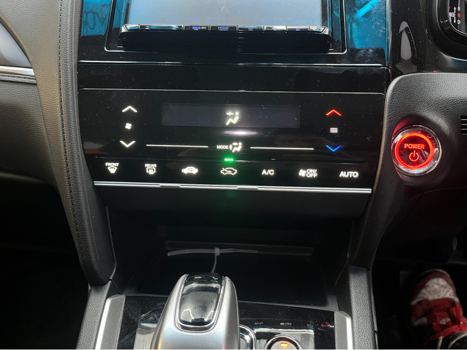 2022 Honda Shuttle €17950 2022 HONDA SHUTTLE S HYBRID 1.5 AUTOMATIC / REVERSE CAMERA / CRUISE CONTROL €17,950