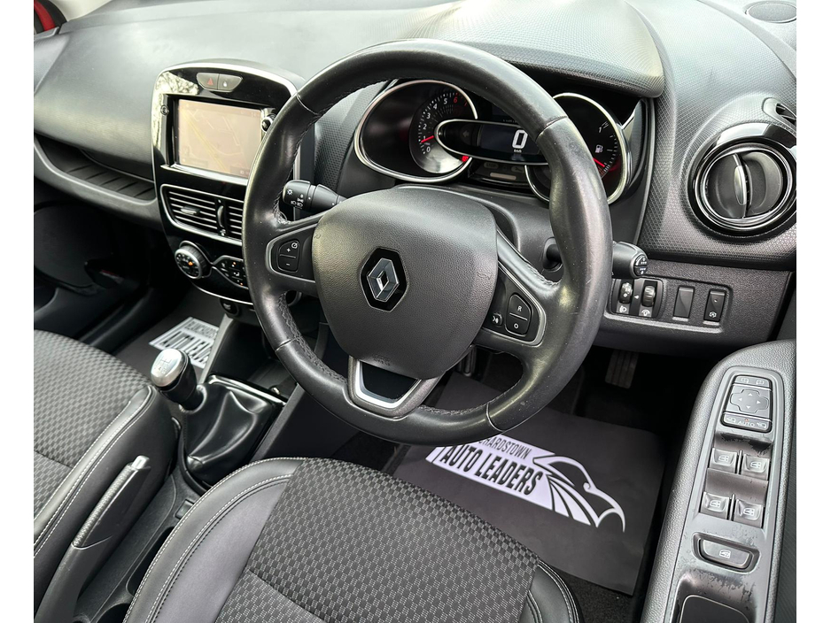 2019 Renault Clio - image 18