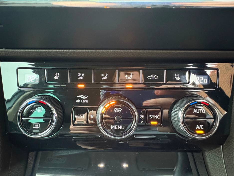 2019 Skoda Superb L&K 2.0tdi 150HP *Huge Spec* €24,950