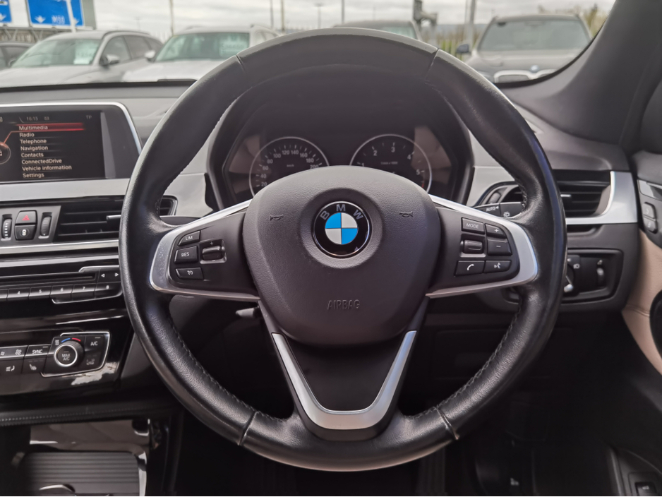 2016 BMW X1 - image 14