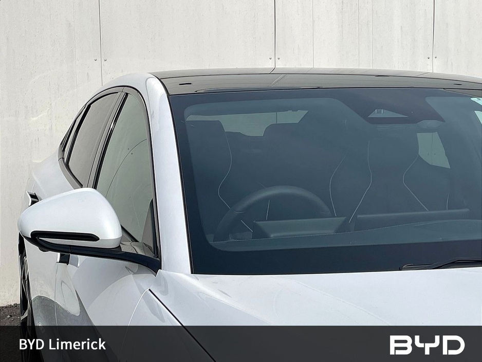 2026 BYD Seal "252 Delivery" Design 82.5kWh RWD - Reversing Camera - Panoramic Roof - Ambient Lighting - Climate Control - Heated Seats - Sat Nav - Keyless Start €49,380